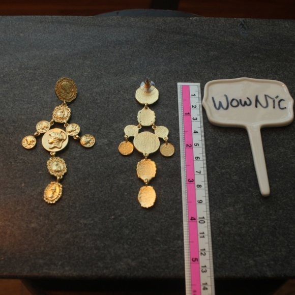 New Gold Coin Catwalk Vintage Museum Art earrings - Picture 4 of 8